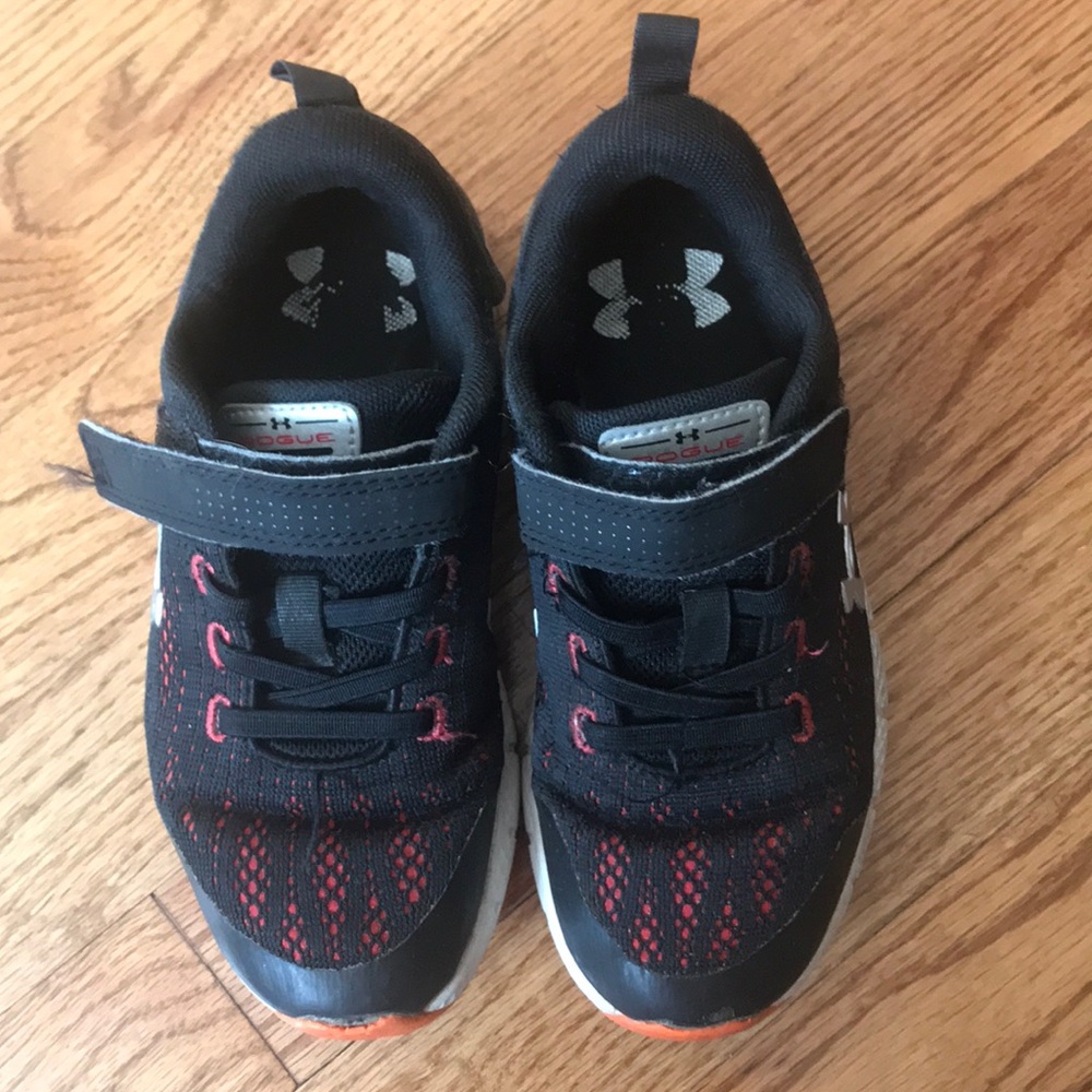 Boys Under Armour sneakers
